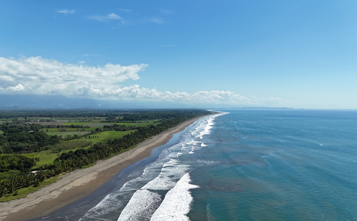 Alojamiento familiar cerca de las playas de Parrita Costa Rica.